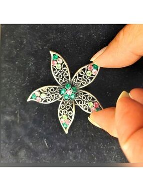 Vintage* Simon Chang Rhinestone Starfish Brooch